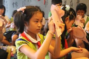 Sichuan Embroidery Lesson